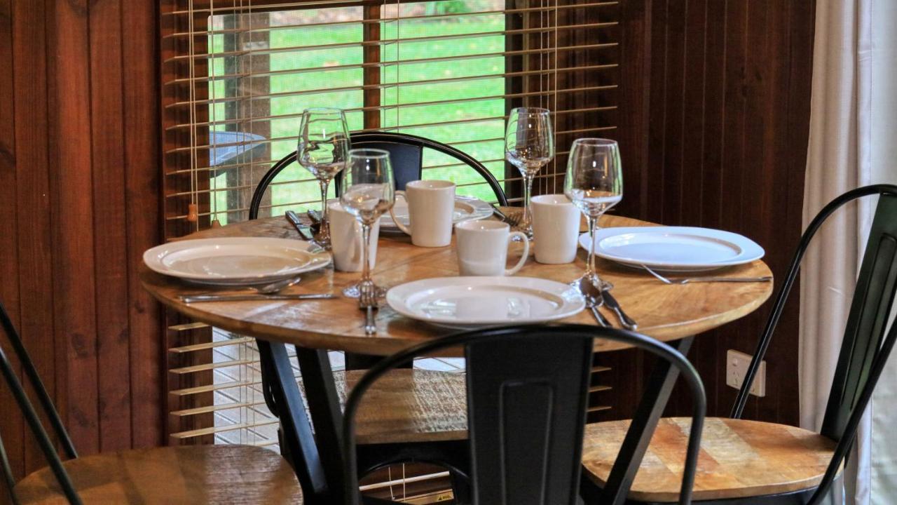 Beechworth Cedar Cottages المظهر الخارجي الصورة